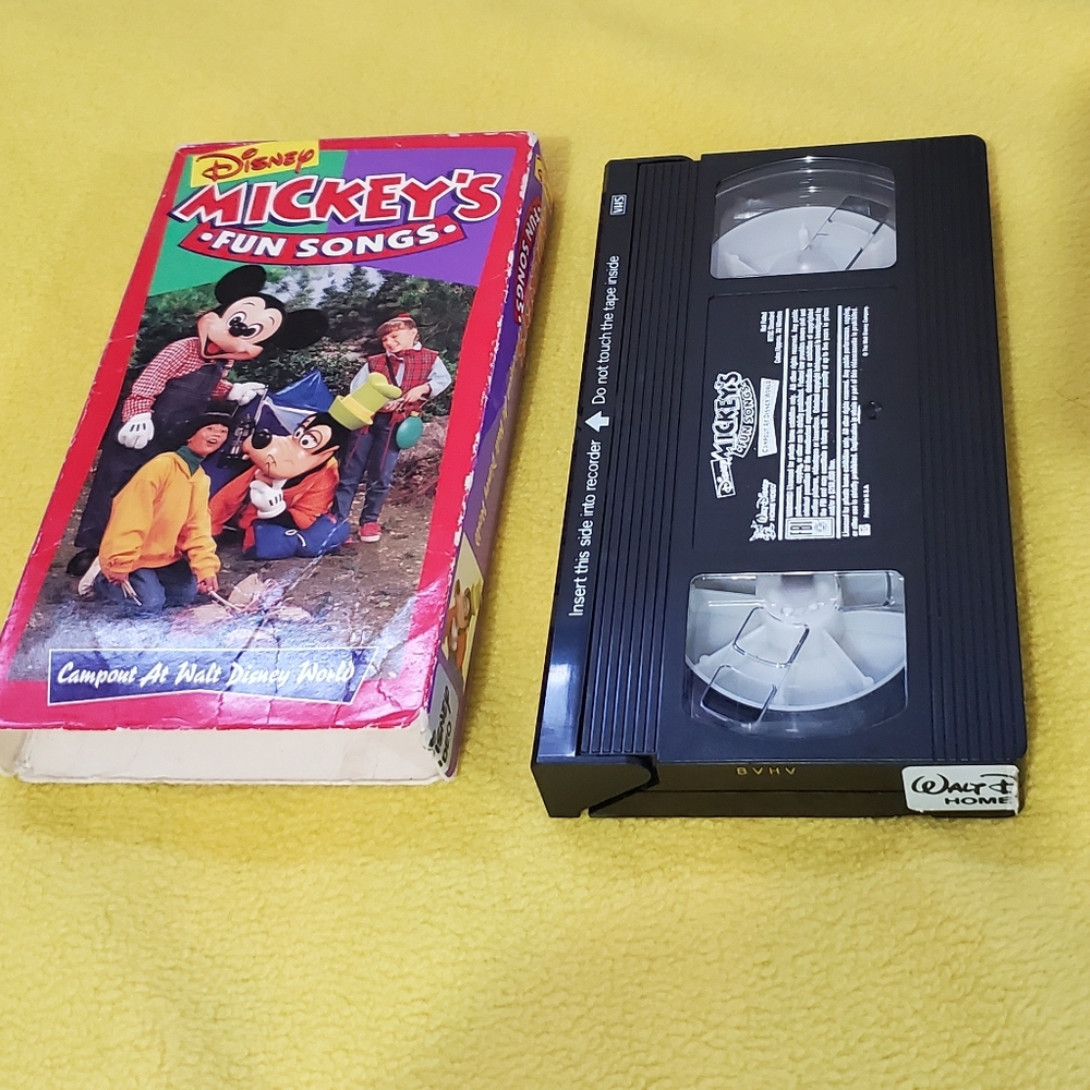 VHS Disney's Mickey's Fun Songs
